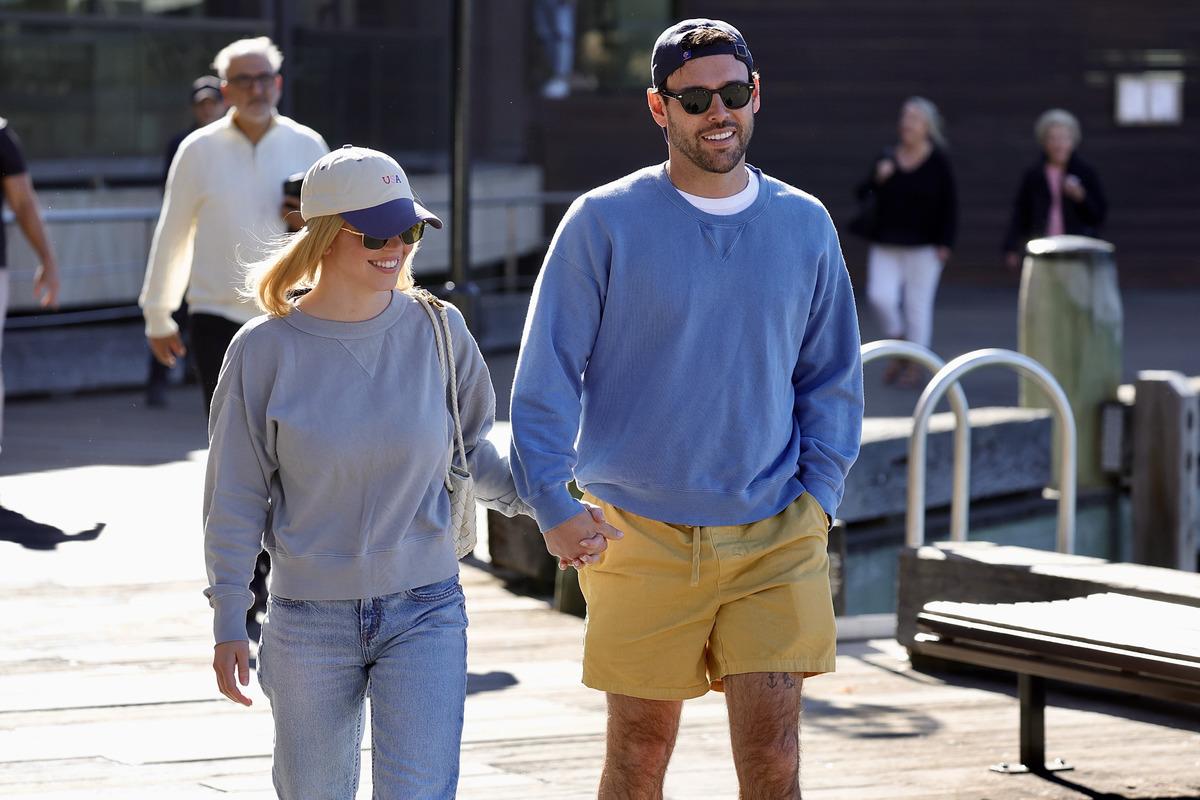 Sydney Sweeney ve Scooter Braun sokakta aşka geldi! Kimseyi umursamadılar 1