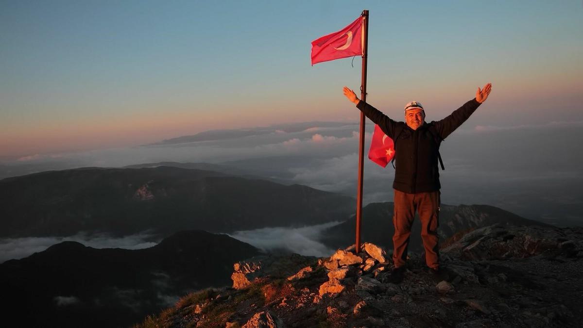 Yeni bir bitki türü keşfedildi: Eşinin adını verdi 4