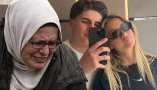 Acılı anne adliye &ouml;n&uuml;nde beddua yağdırdı! "K&ouml;peği soruyorsun..."
