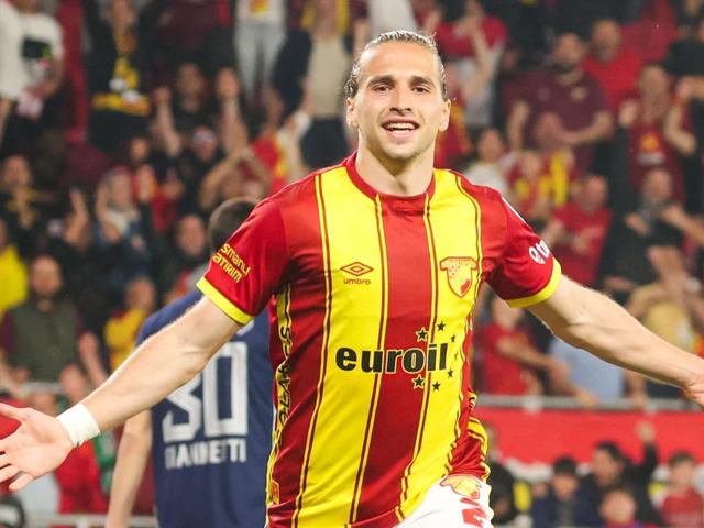 Galatasaray'a Arda Okan Kurtulan i&ccedil;in 10 milyon Euro'luk cevap!