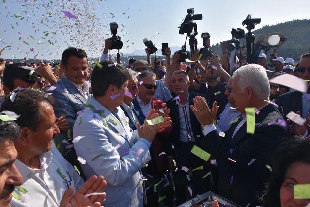 Muğla ve Antalya büyükşehir belediyelerinin ortak yaptırdığı köprü açıldı