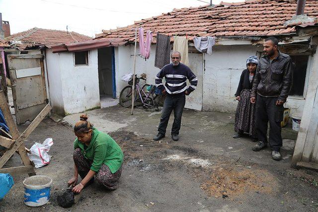 6 kişilik ailenin harabe evi yenilendi