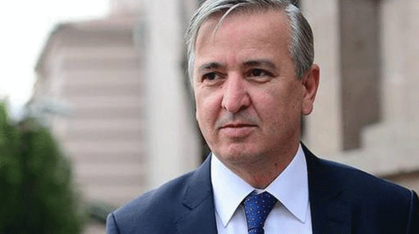 AK Partili Aydın Ünal, Cem Küçük'ü bombalayıp, torpil itirafıyla veda etti