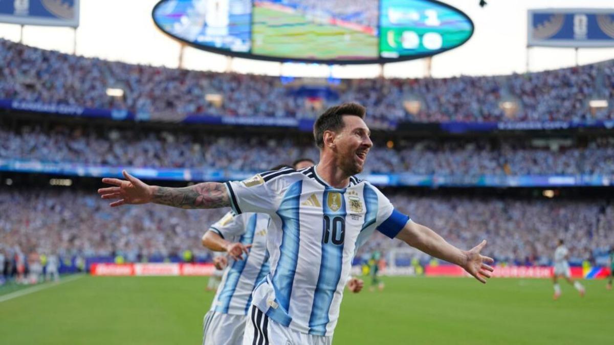 Tarihi gol, tarihi rekor! Lionel Messi D&uuml;nya Kupası tahtına oturdu 2