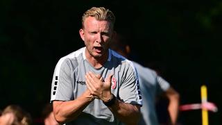 Fenerbahçe'de Dirk Kuyt İstanbul'a geldi! Göreve hazır
