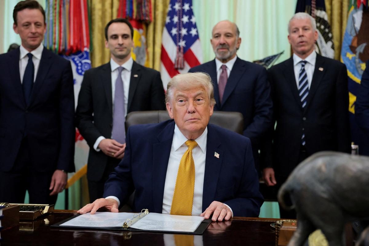 Trump tan İran açıklaması: "Uygun davranmazlarsa gereğini yaparım" 4