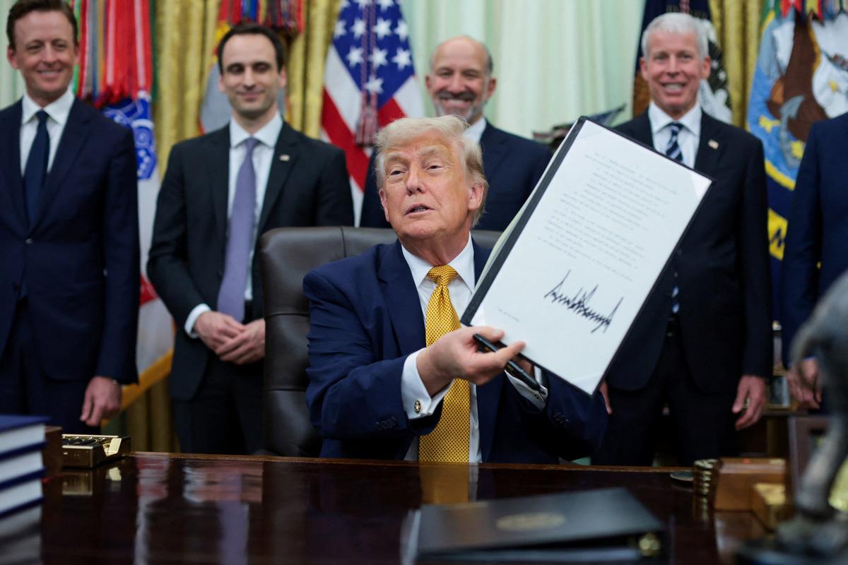 Trump tan İran açıklaması: "Uygun davranmazlarsa gereğini yaparım" 1