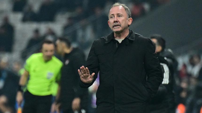 Beşiktaş'tan ayrılan Sergen Yal&ccedil;ın sessizliğini bozdu! "Kalleşler bunlar"