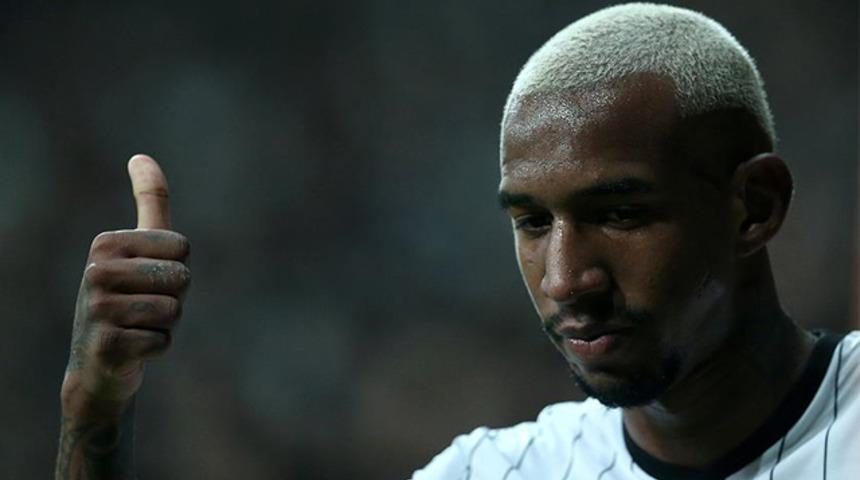 Talisca yeni takımını açıkladı