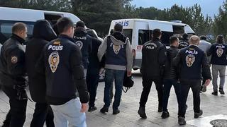 Sahte belgelerle ikamet izni! Çok sayıda gözaltı var