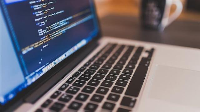 Yapay zeka odaklı yeniden yapılanmada 21 bin kişi işten çıkarıldı