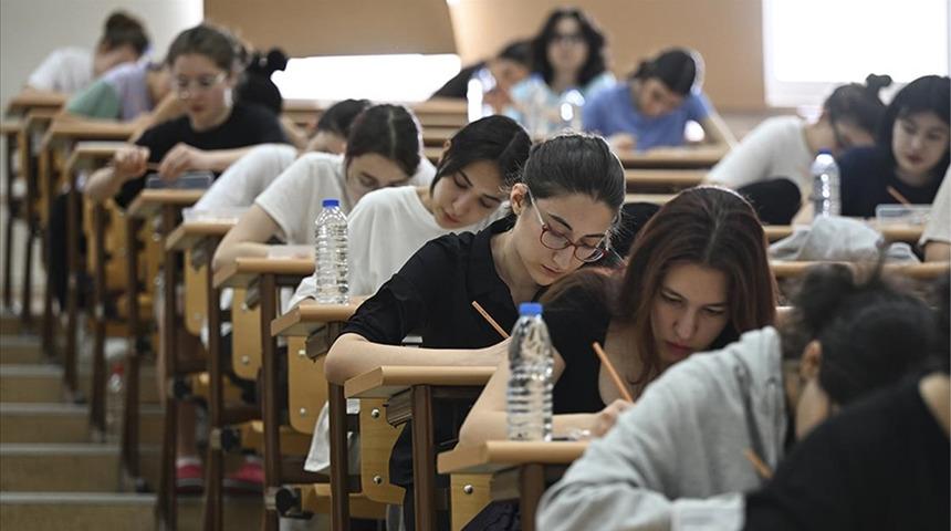 &Ouml;SYM 2026-YKS adaylarını uyardı: Bu bilgileri g&uuml;ncelleyin!