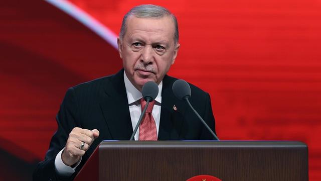 Cumhurbaşkanı Erdoğan'ın masasındaki son anket: 'Çok şaşırtıcı değil'