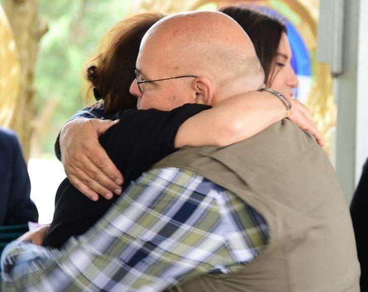 Demet Akbağ'ın anne acısı... Dostları yalnız bırakmadı G1