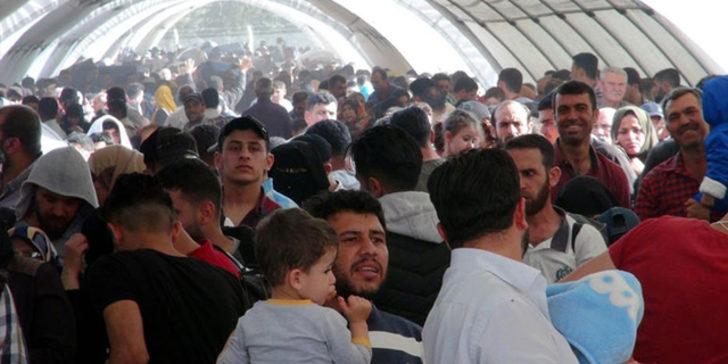 Türkiye'deki Suriyeli mülteciler akın akın Suriye'ye gidiyor