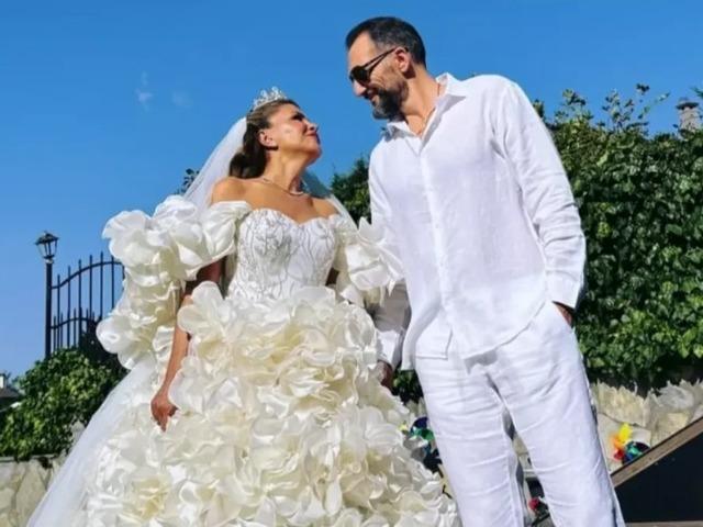İkinci baharını yaşıyordu! Nuray Sayarı ikiz bebeklerini kaybetti