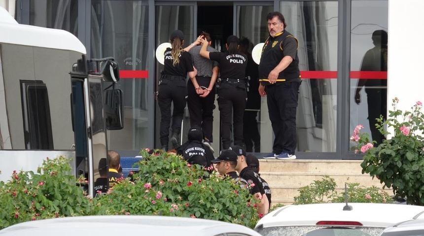 Aysel Yıldırım cinayetinde 4 ş&uuml;pheli tutuklandı