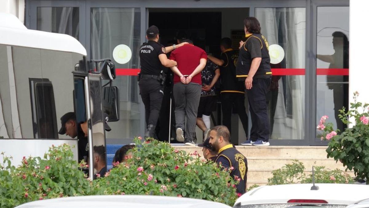 Aysel Yıldırım cinayetinde 4 ş&uuml;pheli tutuklandı 1