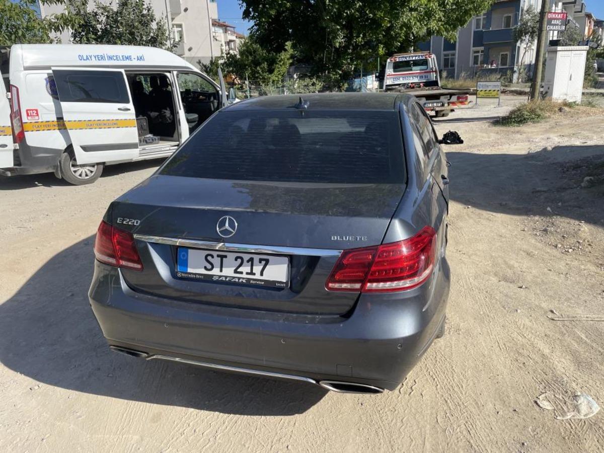 Kocaeli de motosiklet s&uuml;r&uuml;c&uuml;s&uuml;n&uuml;n hayatını kaybettiği kazada yeni detaylar ortaya &ccedil;ıktı 1