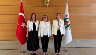 T&uuml;rkiye Noterler Birliği Başkanı se&ccedil;ilen Fulya Uysal G&uuml;ler g&ouml;reve başladı