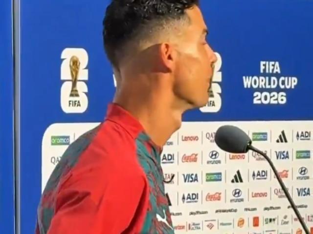 Ronaldo ma&ccedil; sonunda Messi'yi duyunca &ccedil;ıldırdı!