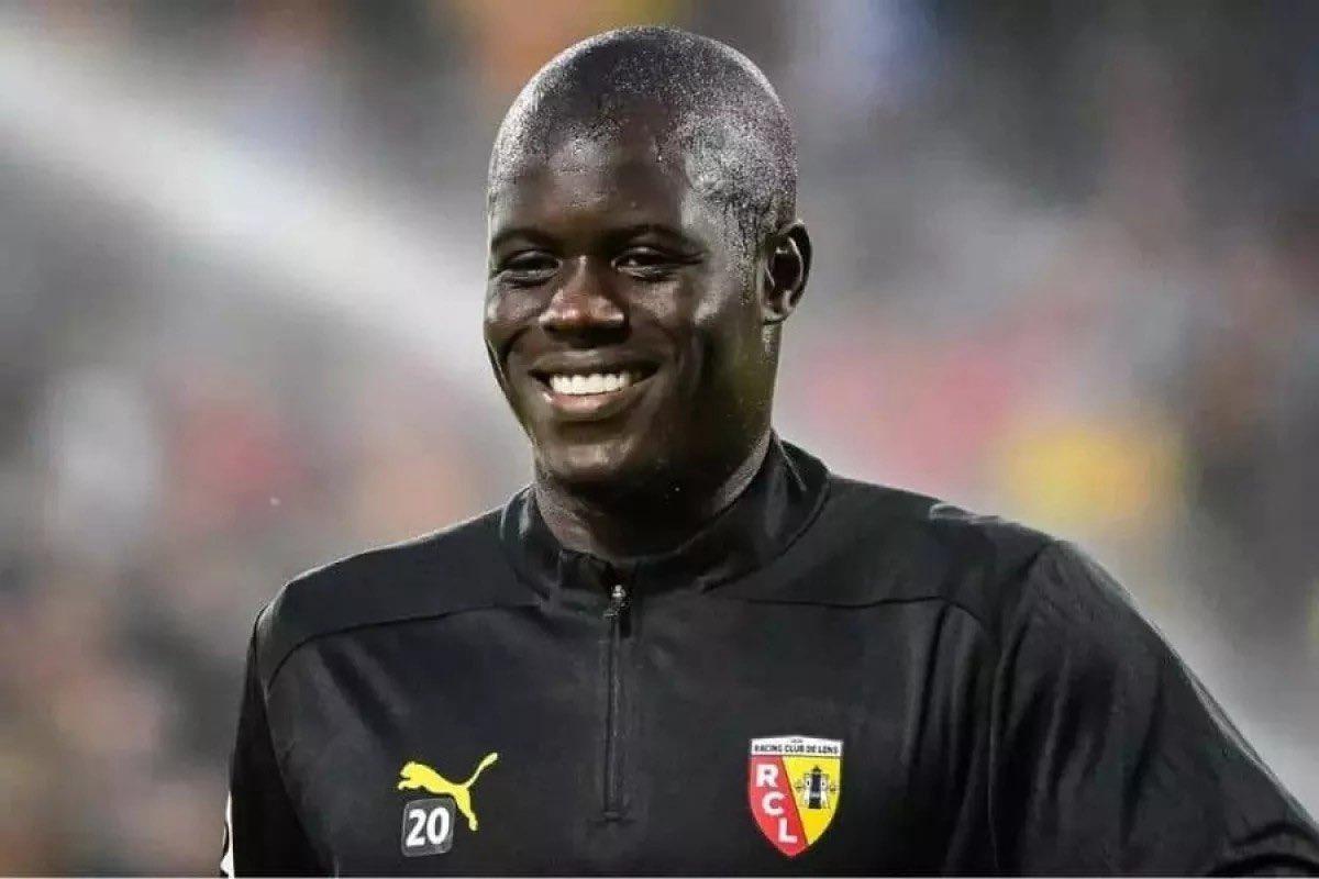 Fenerbahçe de savunmanın yeni patronları yolda! Sarr ve Ümit Akdağ 1