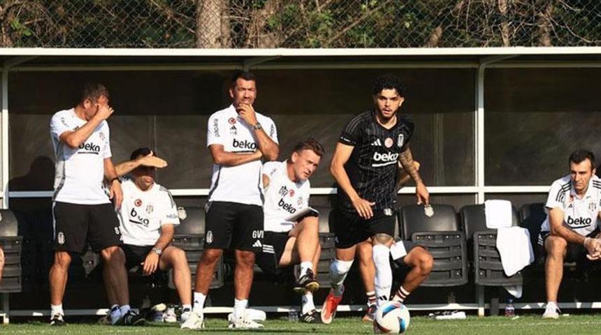 Beşiktaş'ta s&uuml;rpriz ayrılık! 1. Lig'e transfer oldu!