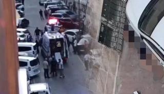 Esenyurt'ta kanlı pusu! Evinden &ccedil;ıkınca katlettiler