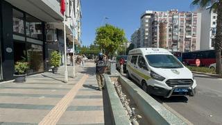 Antalya'da Yunan turist otel odasında ölü bulundu
