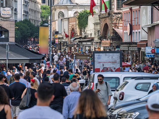 Altın onu da etkiledi 'Beklenenin &uuml;st&uuml; talep' deyip işaret etti