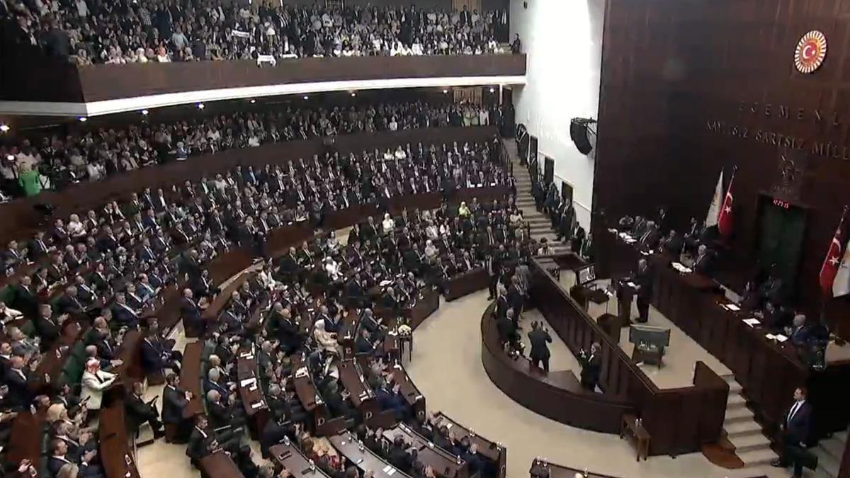 Cumhurbaşkanı Erdoğan dan CHP ye sert sözler: "Entrika, skandal, ayak oyunu ne ararsan var! 1