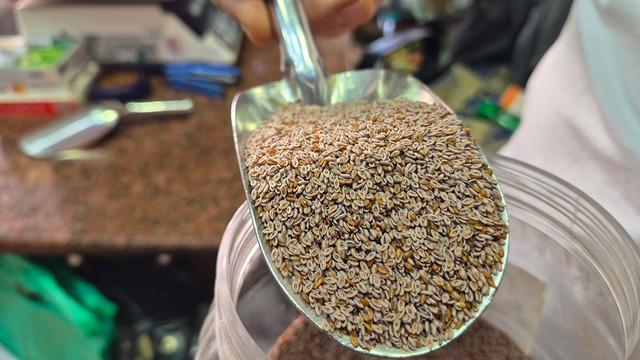 Suyla buluşunca şişiyor, mideyi daha geç boşaltıyor! İşte son dönemin popüler tohumu