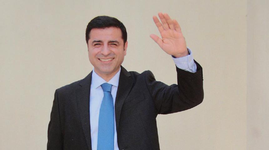 Selahattin Demirtaş'tan çok konuşulacak mesajlar