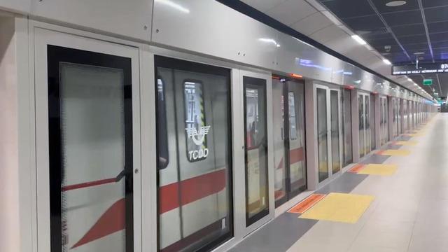 Türkiye'nin en uzun ve hızlı metrosu rekor kırdı