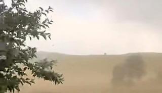 Bing&ouml;l&rsquo;de şiddetli fırtına kameralara yansıdı