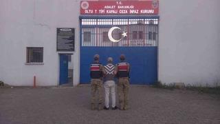 Erzurum’da jandarmadan yakalama kararı olan şahıslara operasyon
