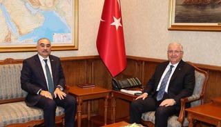 Bakan G&uuml;ler, Azerbaycan B&uuml;y&uuml;kel&ccedil;isi Memmedov'u kabul etti