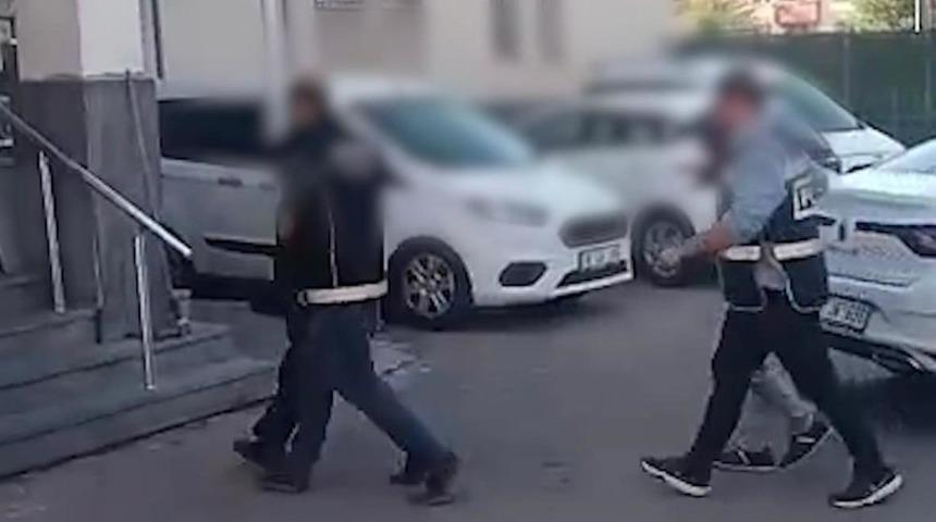 Kayseri&rsquo;de &lsquo;kasten &ouml;ld&uuml;rme&rsquo; su&ccedil;undan kesinleşmiş hapisle aranan 3 şahıs yakalandı
