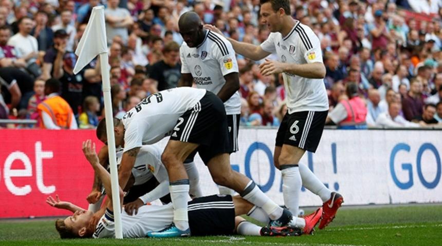 Premier Lig'e y&uuml;kselen son takım Fulham