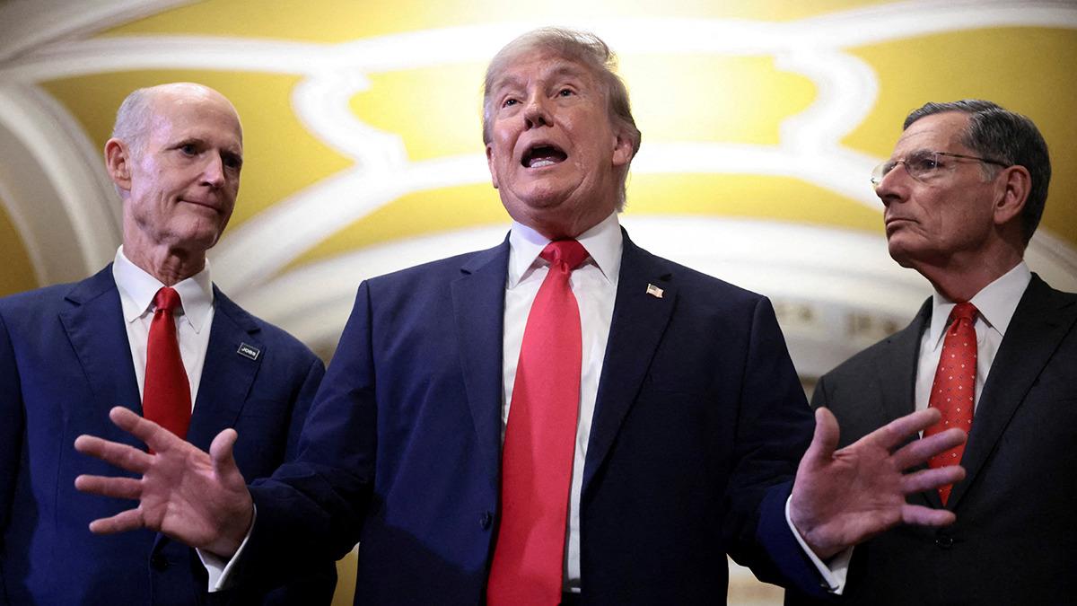 Trump: "İran çok büyük tavizler veriyor"