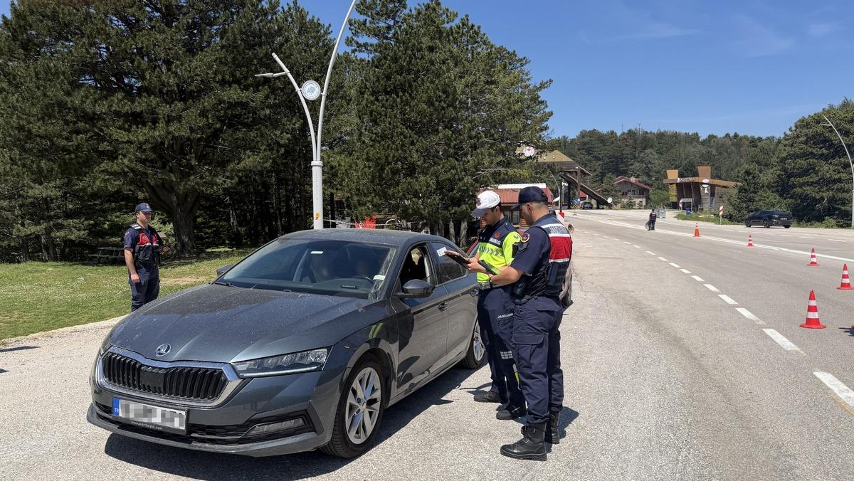 Valilik duyurdu! Bursa da ormanlara girişler yasaklandı 2