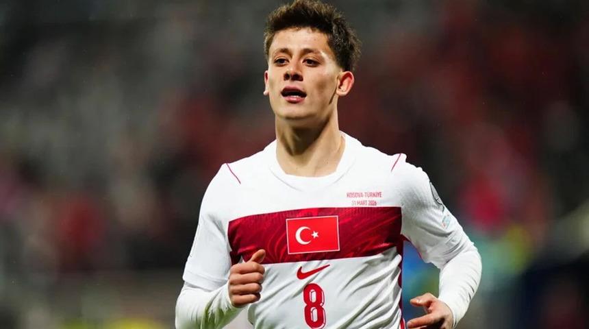Real Madrid'de Jose Mourinho'dan Arda G&uuml;ler kararı!