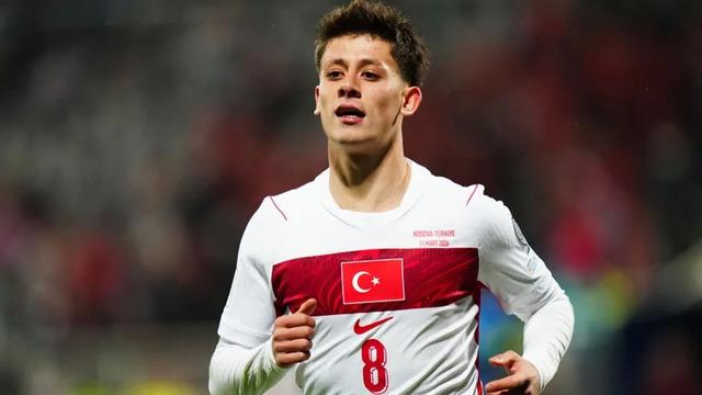Real Madrid'de Jose Mourinho'dan Arda Güler kararı!
