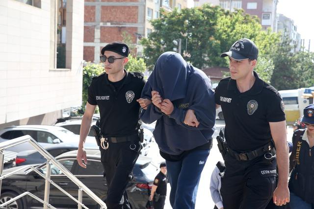 Eskişehir merkezli yasa dışı bahis operasyonunda yakalanan 14 ş&uuml;pheli adliyede 8