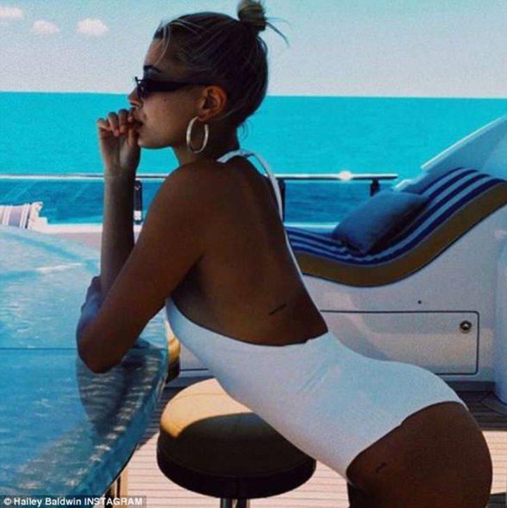 Hailey Baldwin'den 'yaza hazırım' mesajı G1
