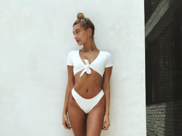 Hailey Baldwin'den 'yaza hazırım' mesajı G3