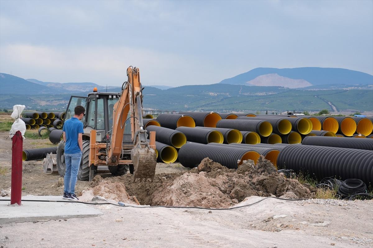 Y&uuml;ksek g&uuml;venlikle &uuml;retilecek: 8,5 km duvar, kamera hazırlanıyor 7