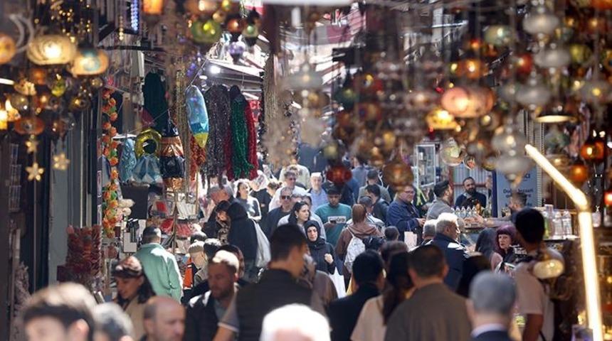Anneler G&uuml;n&uuml; ve bayram alışverişi perakendede y&uuml;kseliş getirdi