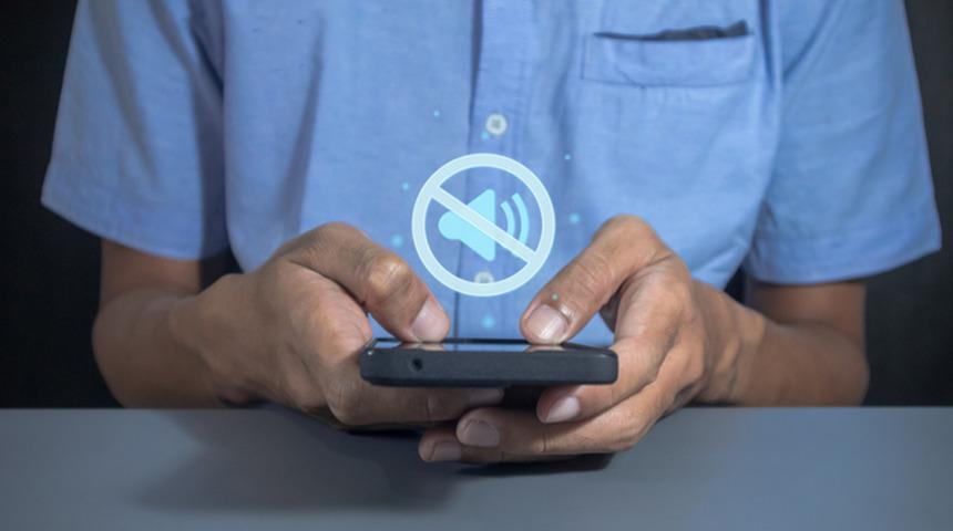 Telefonunu sessizde kullanan insanların ortak &ouml;zelliği!