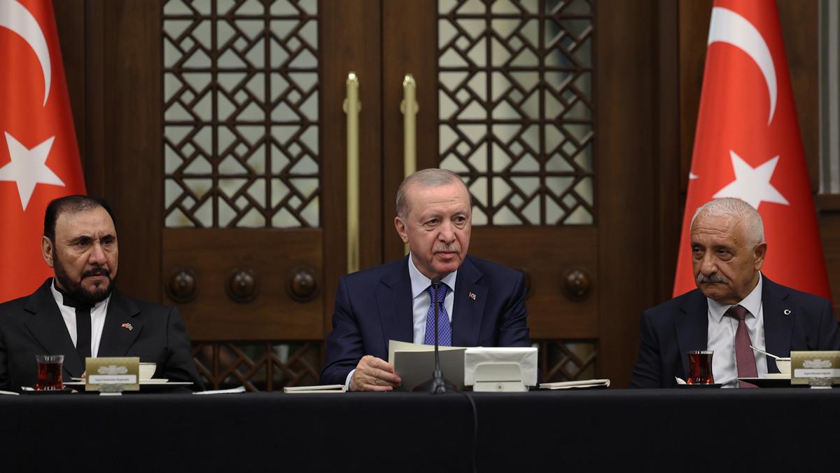 Erdoğan: "Kerbela'nın acısı hala yüreğimizde"